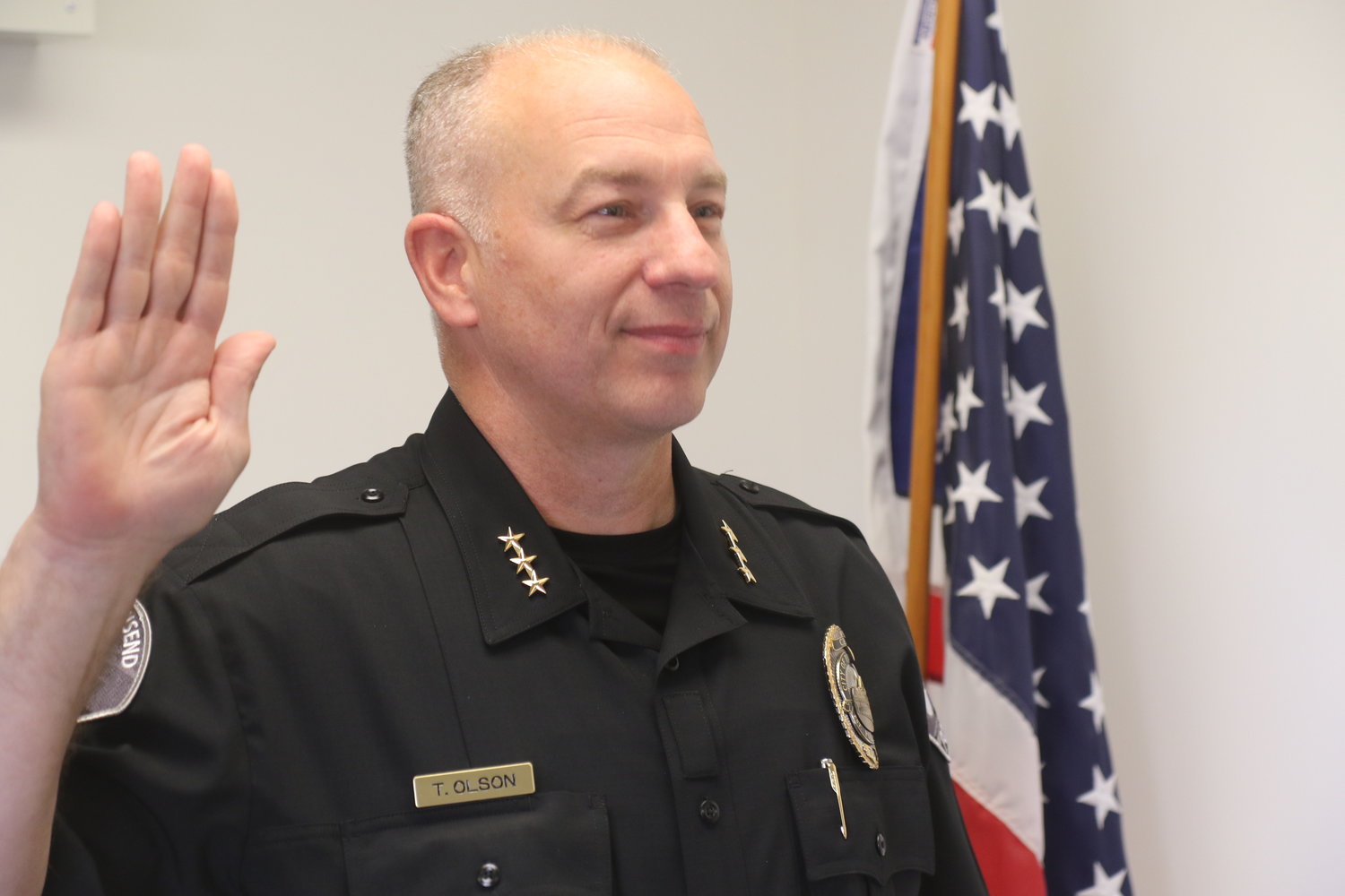 Port Townsend’s new chief of police, Thomas Olson, was sworn-in Monday.